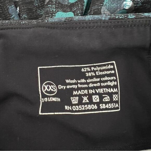 Sweaty Betty The Power 7/8 Leggings Teal Green Black Deep Lake Camo - Picture 8 of 8